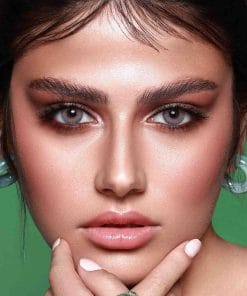 Buy Amber Gray Elite Bella Contact Lenses in KUWAIT & Gulf اشترى عدسات بيلا الشهرية ايليت امبر جراى الكويت و الخليج الشرق الاوسط