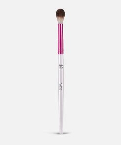 Alternative view of Tapered Eyeshadow Brush Kiss